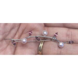 Delicate Curved Stem Floral Brooch Pin Unsigned Pearls Pink Purple Gemstones